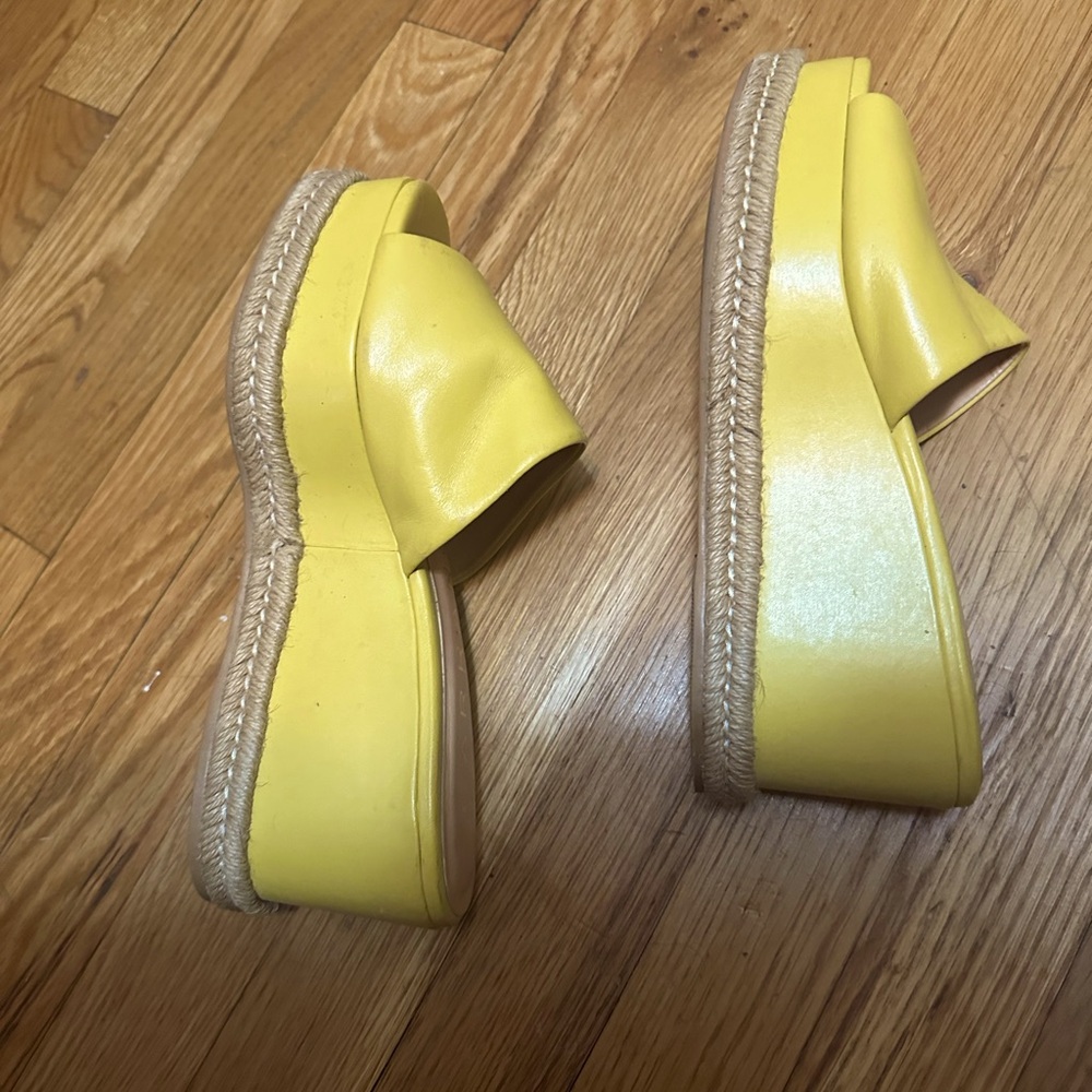 Carrano Leather Wedges